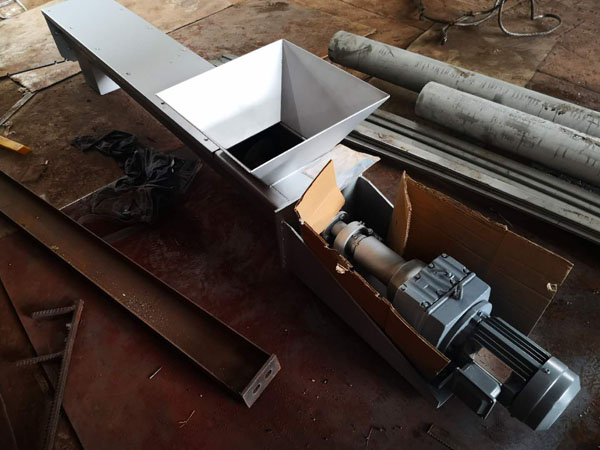 �o�S����ݔ�͙C